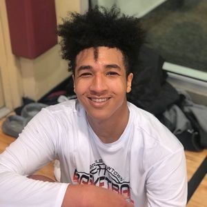 Meet your Posher, Aziz